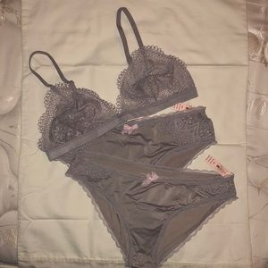 Victoria’s Secret Lace Bralette & Panties Set